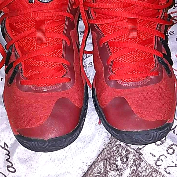 COPY - Size 5.5 red and black KD shoes - Picture 2 of 5